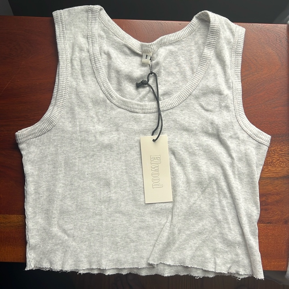 Elwood Clothing cropped grey tank